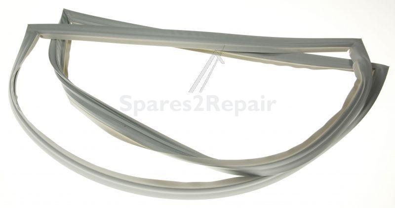 Refrigerator Door Seal - 140219436064 Magnetic Seal White 7820 501 [Electrolux Aeg]