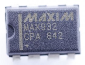 Maxim Comparators - Max932cpa+ Comparator Suitable For Dual Cmos dip8 932 Typ:max932cpa